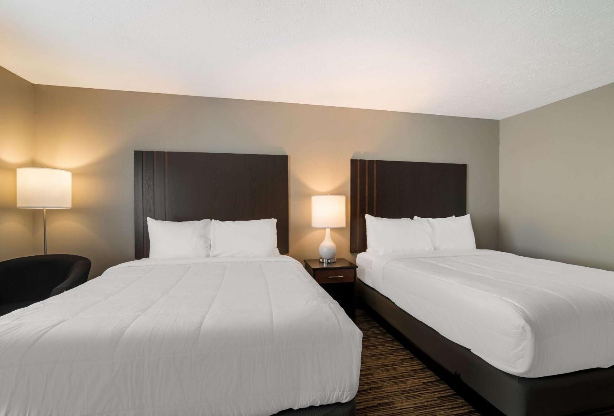 Quality Inn & Suites South Portland Exterior photo
